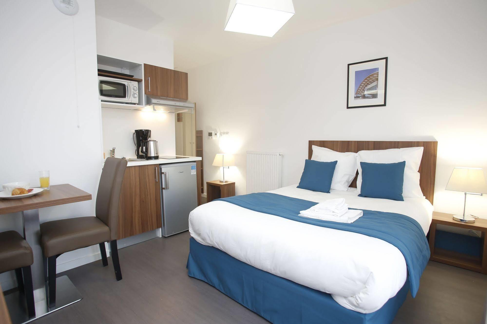 Appart Hotel Odalys City Metz Manufacture Екстер'єр фото