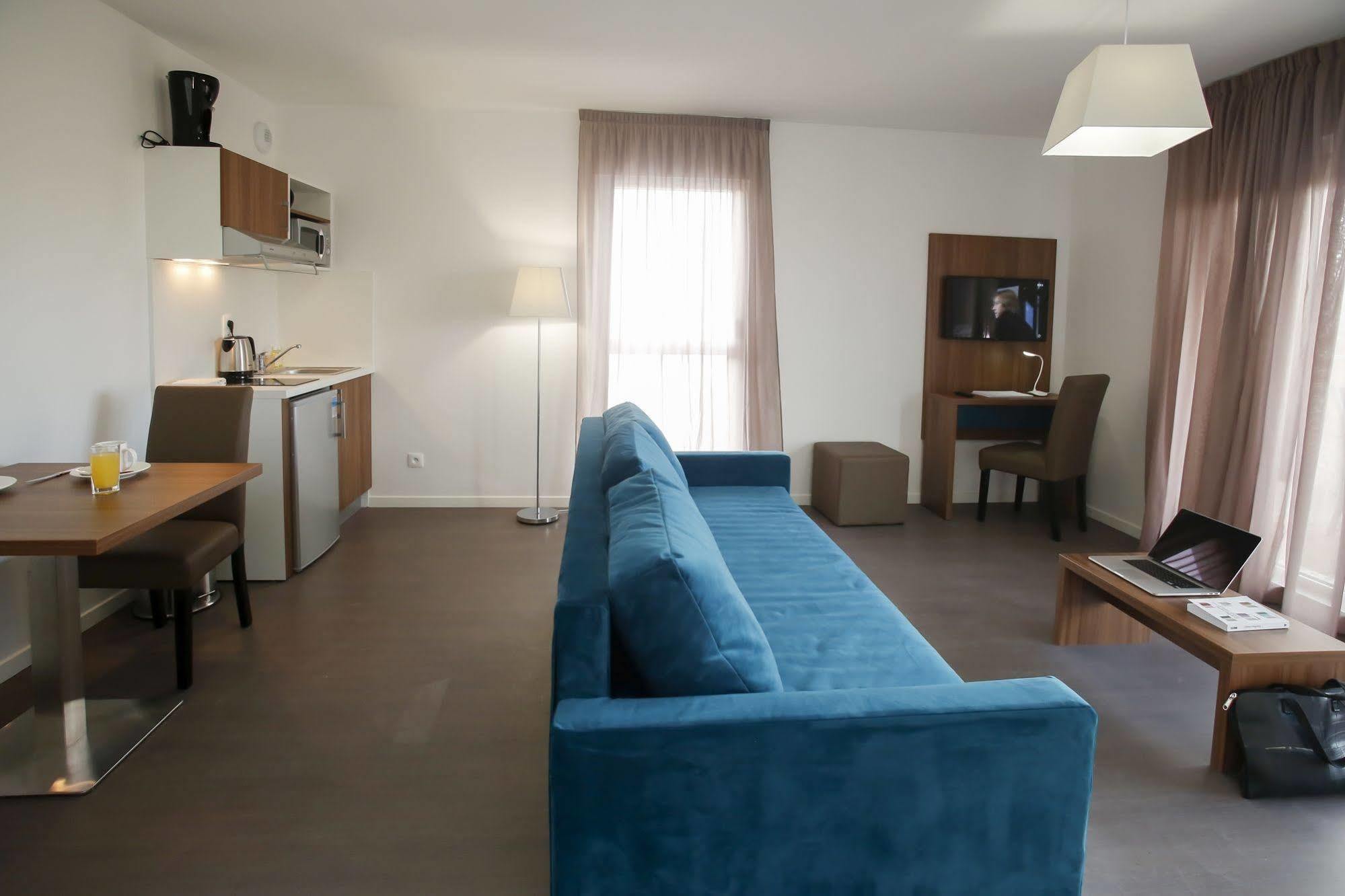 Appart Hotel Odalys City Metz Manufacture Екстер'єр фото