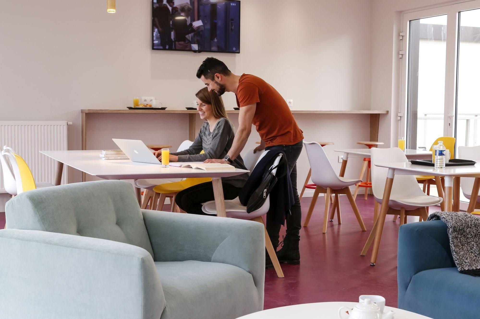 Appart Hotel Odalys City Metz Manufacture Екстер'єр фото